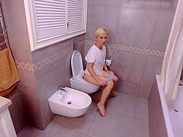 Husband Caught Me Peeing And Fucked Me Har – Andre Love